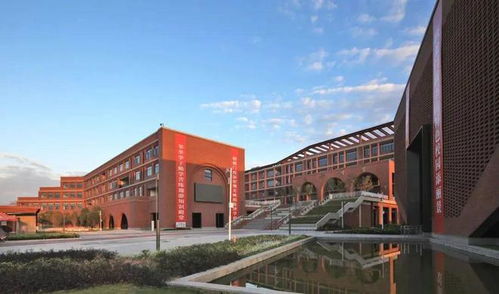 深圳市宝安中学 集团 龙津中学与你约定4月8日深晚中招展